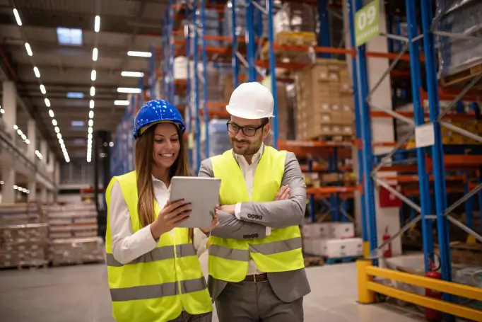 Sistema WMS — armazém com endereçamento e controle de estoque